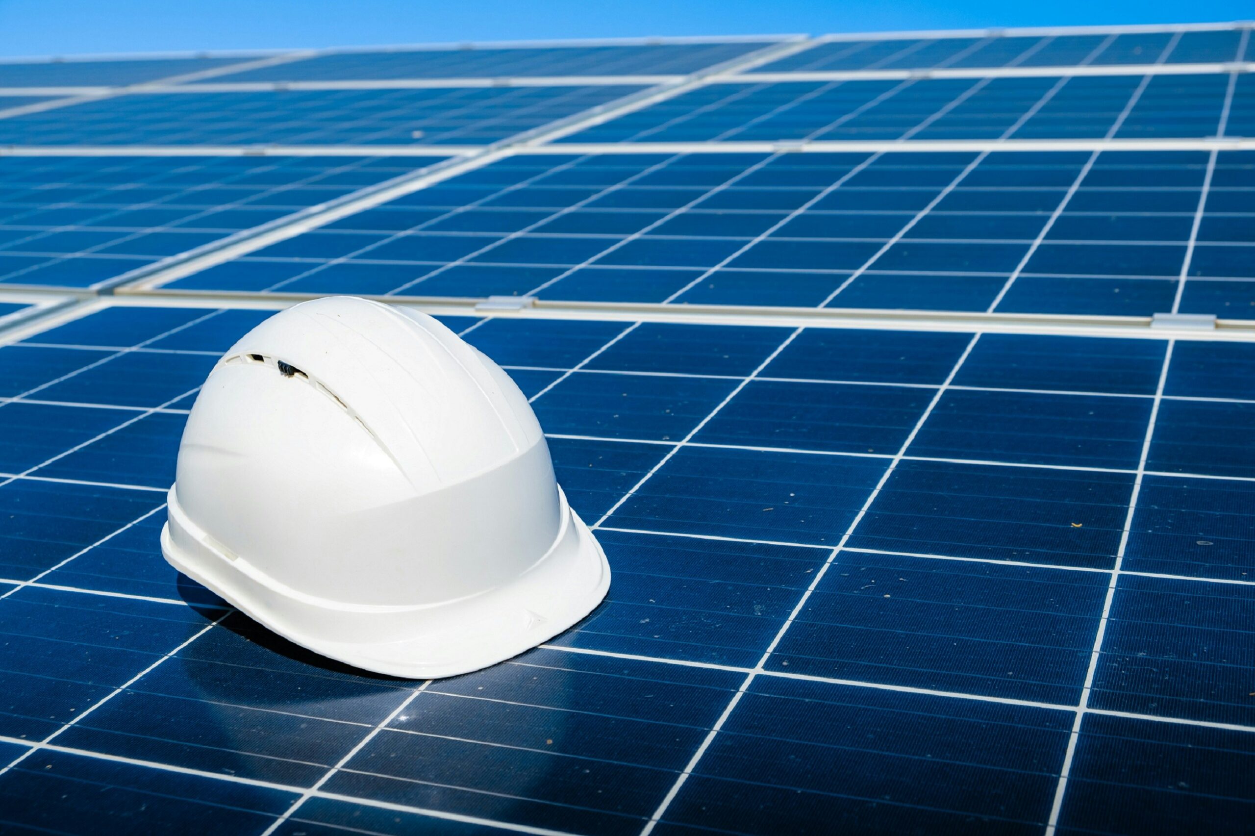 Aerotermia con placas solares
